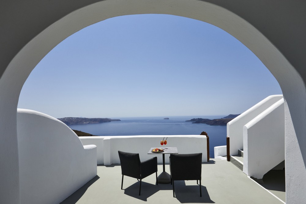 deluxe suite outside view